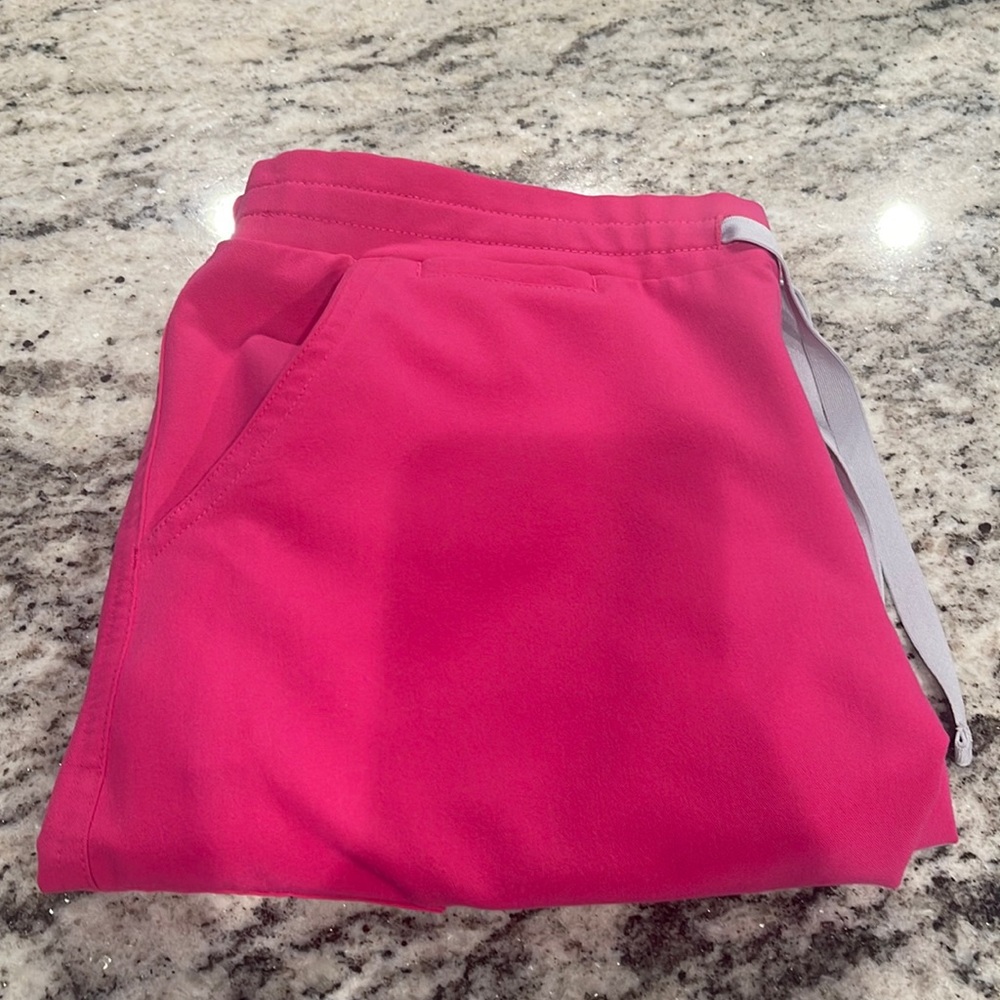 Figs shocking pink xsp Yola skinny pants